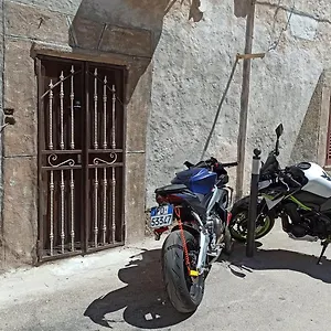 Apartamento Casa Ele - A Cozy Sardinian House - Bikes Friendly, Sassari